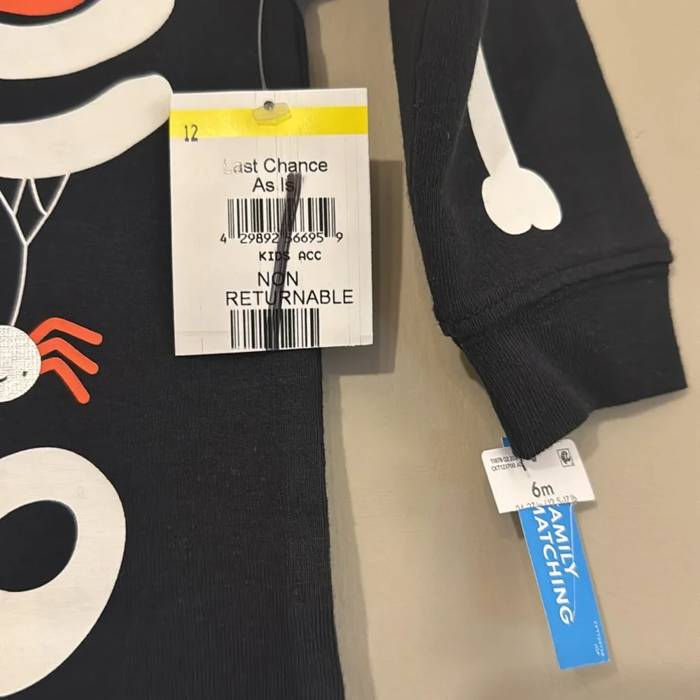 NWT- Carter's one piece skeleton black sleeper